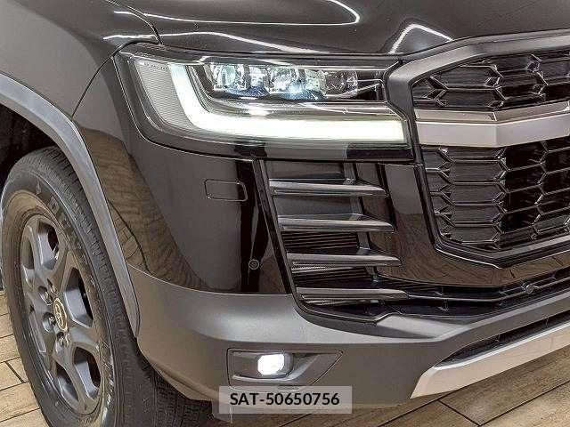 Toyota LAND CRUISER 2022-05 7501192-18