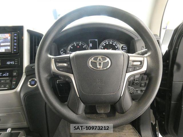 Toyota LAND CRUISER 2020-12 7508958-21