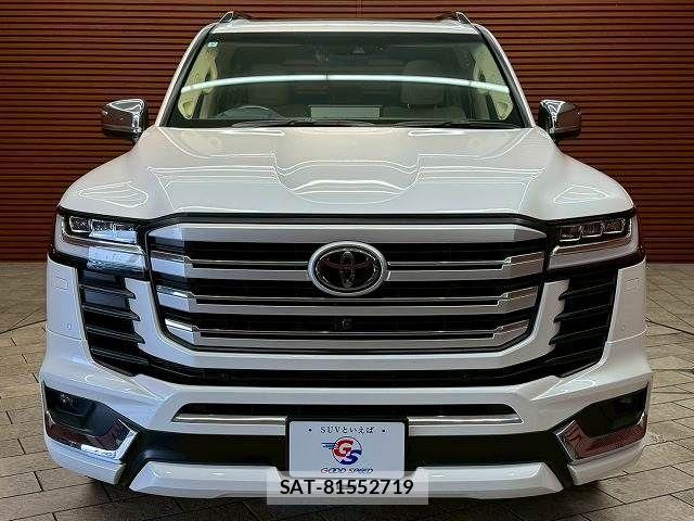 Toyota LAND CRUISER 2023-07 7501191-16