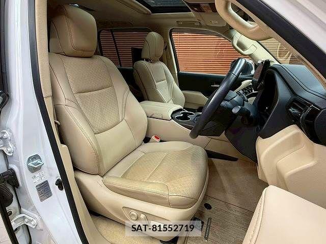 Toyota LAND CRUISER 2023-07 7501191-7