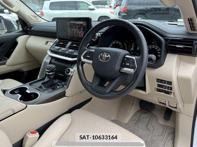 Toyota LAND CRUISER 2024-09 7508956-1