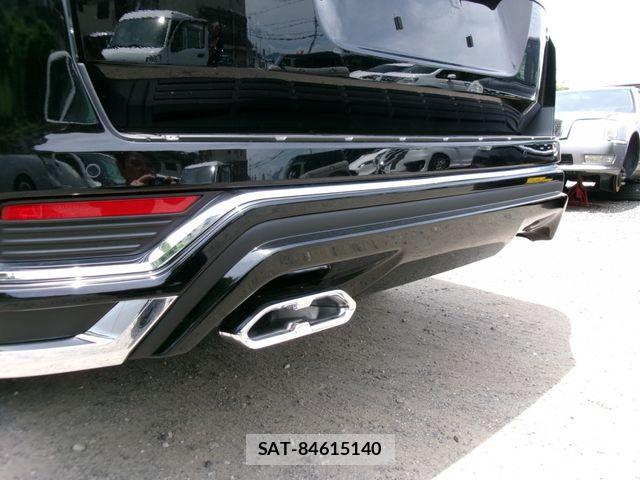 Toyota LAND CRUISER 2023-05 7562324-12