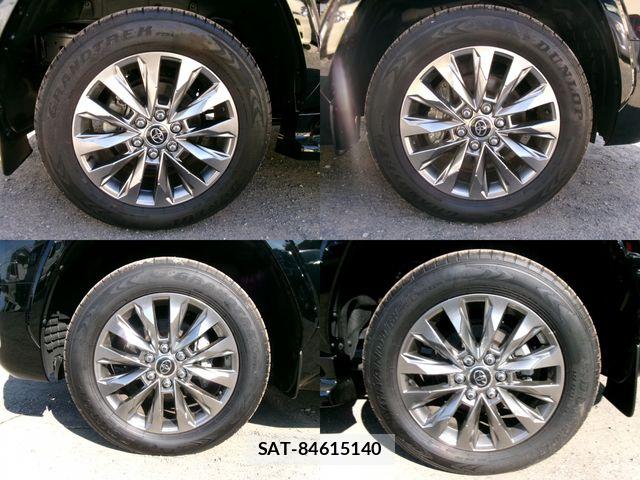 Toyota LAND CRUISER 2023-05 7562324-13