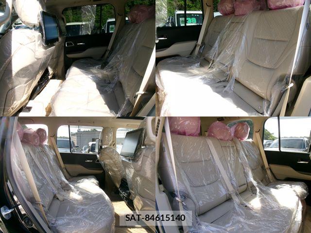 Toyota LAND CRUISER 2023-05 7562324-15