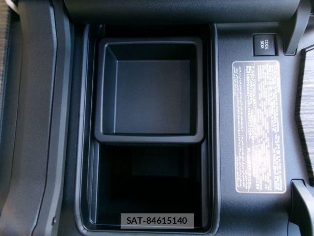 Toyota LAND CRUISER 2023-05 7562324-21