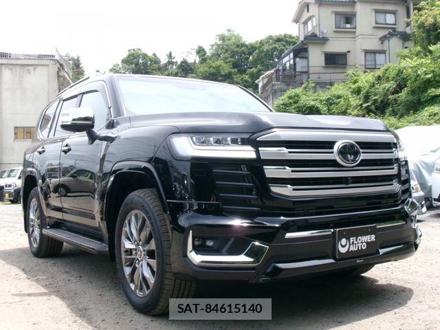 Toyota LAND CRUISER 2023-05 7562324-3