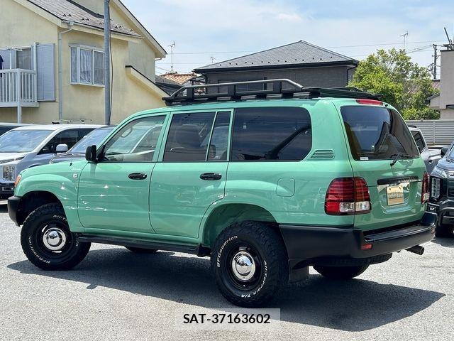 Toyota LAND CRUISER 2005-01 7562326-2