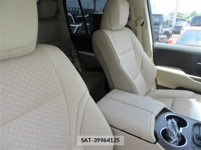 Toyota LAND CRUISER 2023-07 7617496-9