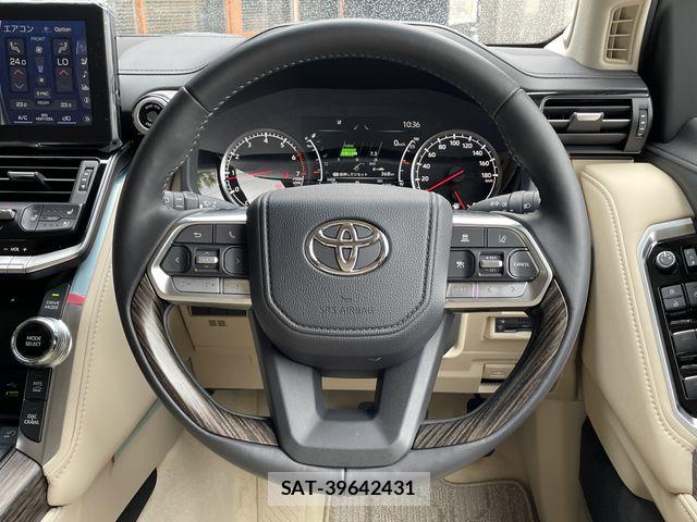 Toyota LAND CRUISER 2024-02 7617497-20