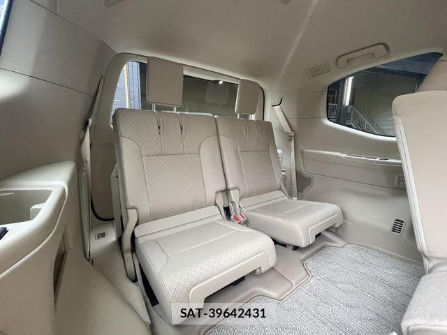 Toyota LAND CRUISER 2024-02 7617497-28