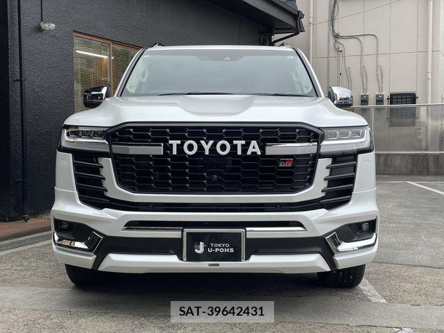 Toyota LAND CRUISER 2024-02 7617497-29