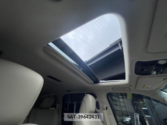 Toyota LAND CRUISER 2024-02 7617497-3