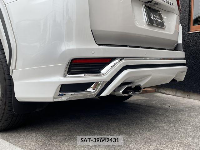 Toyota LAND CRUISER 2024-02 7617497-6