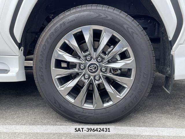 Toyota LAND CRUISER 2024-02 7617497-8