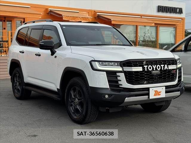 Toyota LAND CRUISER 2023-09 7617500-7