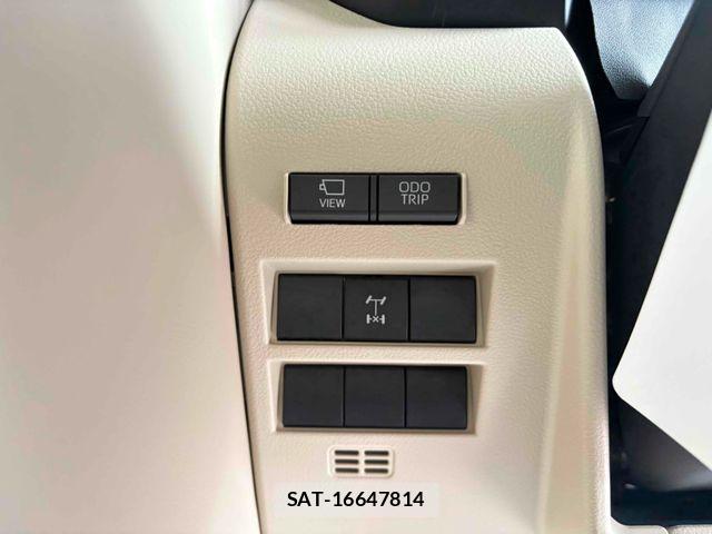 Toyota LAND CRUISER 2024-08 7617494-11