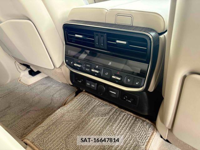 Toyota LAND CRUISER 2024-08 7617494-15