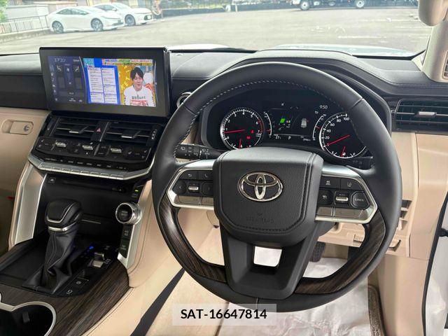 Toyota LAND CRUISER 2024-08 7617494-8
