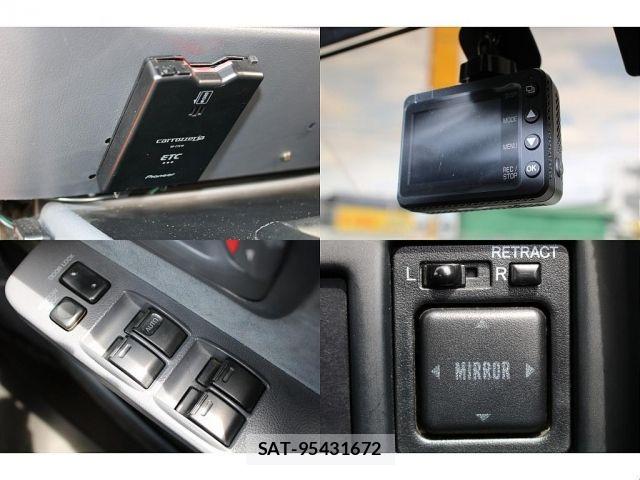 Toyota LAND CRUISER 1992-01 7617511-12
