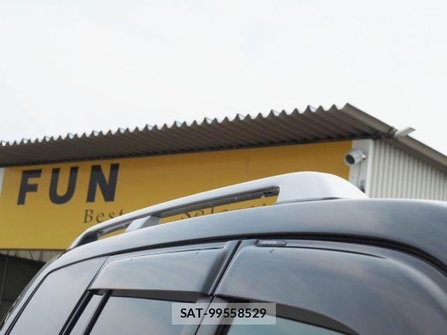 Toyota LAND CRUISER 2018-02 7617509-9