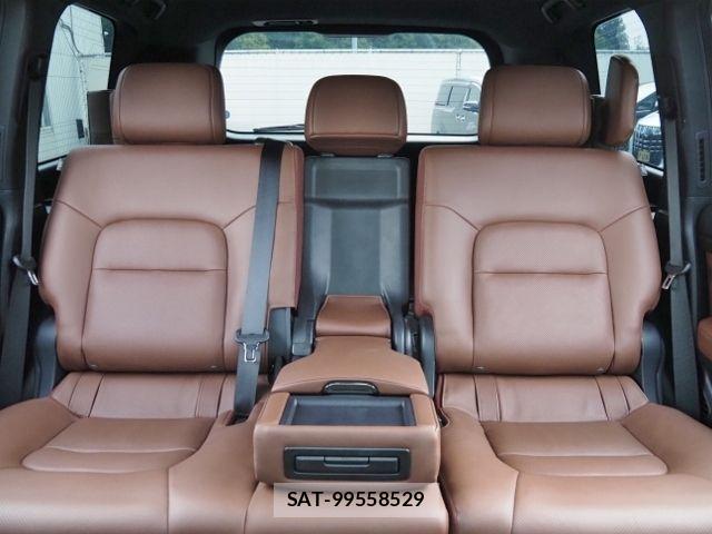 Toyota LAND CRUISER 2018-02 7617509-14