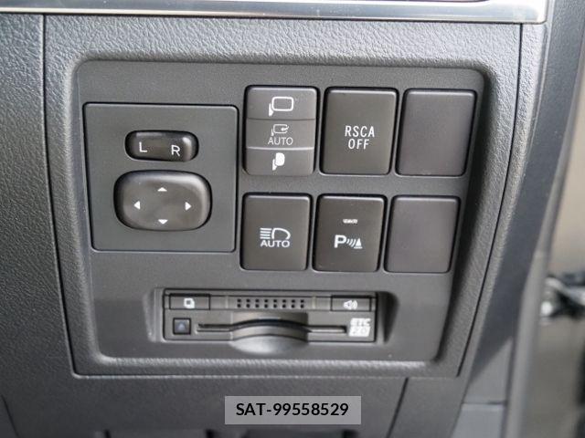 Toyota LAND CRUISER 2018-02 7617509-27