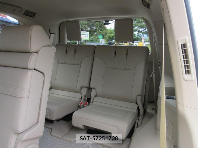 Toyota LAND CRUISER 2024-10 7617499-15