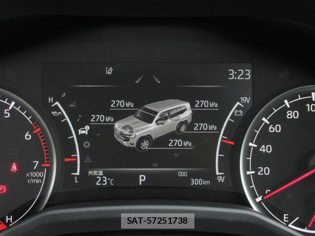 Toyota LAND CRUISER 2024-10 7617499-23