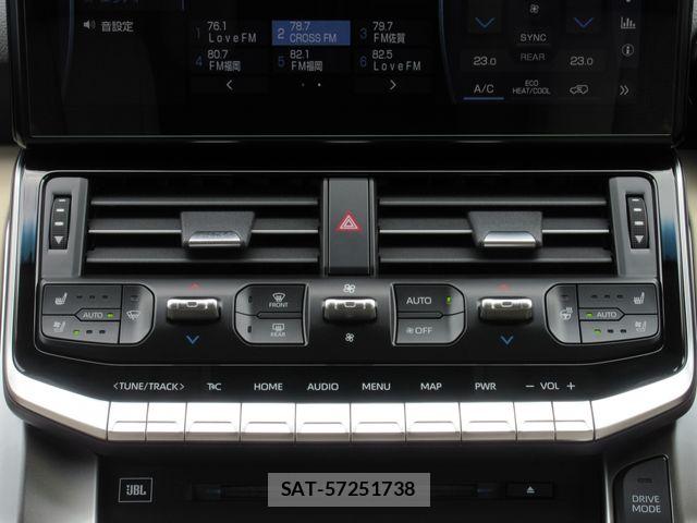 Toyota LAND CRUISER 2024-10 7617499-27
