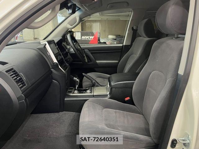 Toyota LAND CRUISER 2018-10 7617507-5