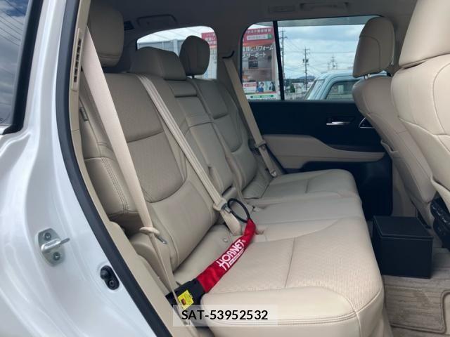 Toyota LAND CRUISER 2023-09 7617495-13