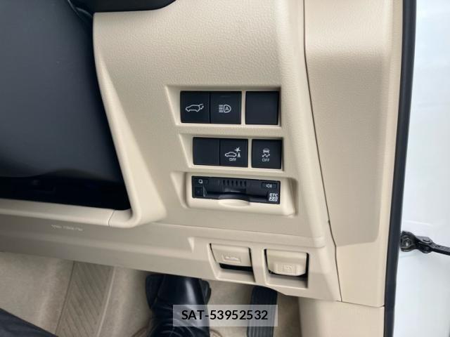 Toyota LAND CRUISER 2023-09 7617495-17