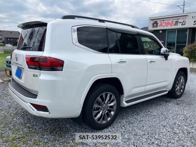 Toyota LAND CRUISER 2023-09 7617495-2