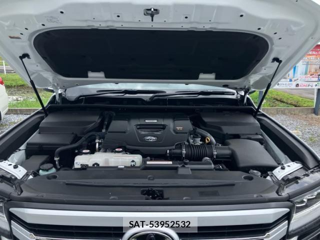 Toyota LAND CRUISER 2023-09 7617495-29