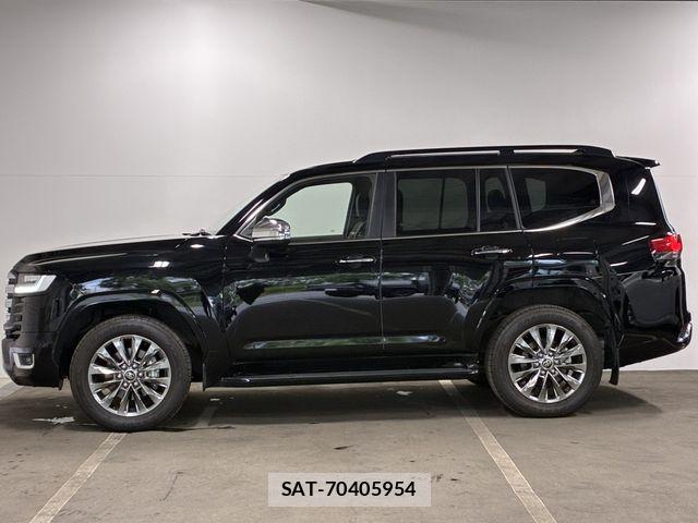 Toyota LAND CRUISER 2021-12 7724884-8