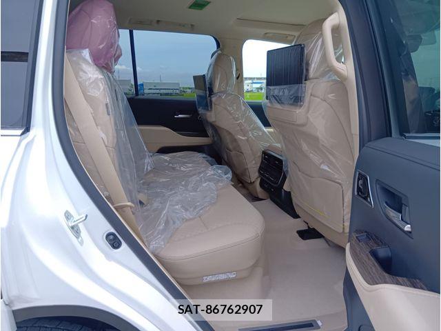 Toyota LAND CRUISER 2026-05 7724886-10