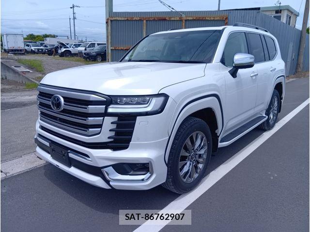 Toyota LAND CRUISER 2026-05 7724886-3