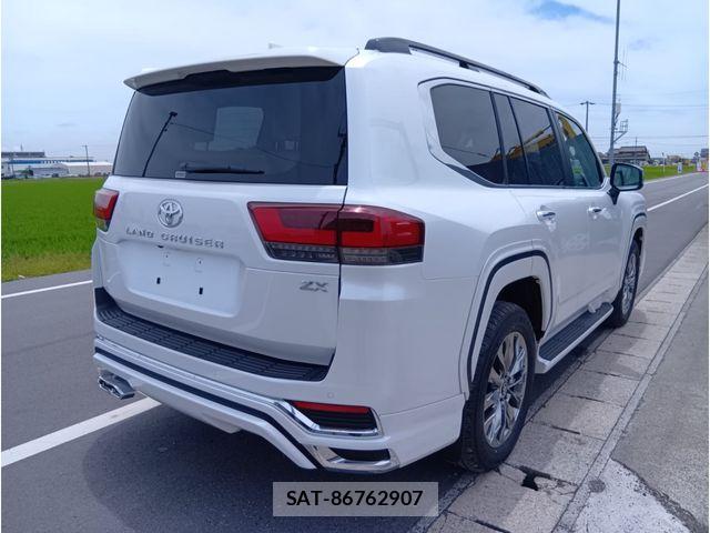 Toyota LAND CRUISER 2026-05 7724886-4