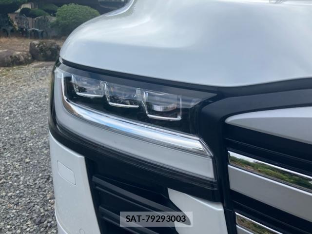 Toyota LAND CRUISER 2024-04 7724896-7