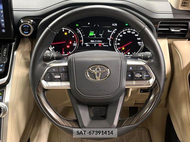 Toyota LAND CRUISER 2023-03 7724897-11