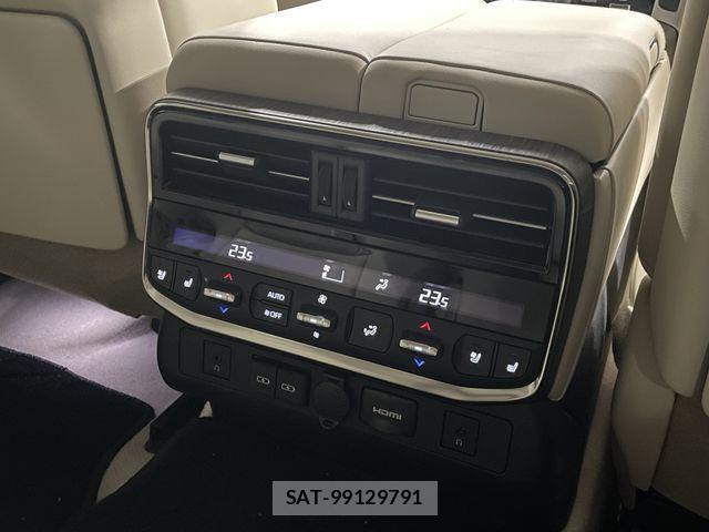 Toyota LAND CRUISER 2025-07 7724887-18