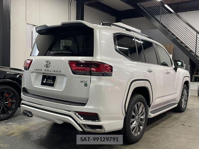 Toyota LAND CRUISER 2025-07 7724887-2