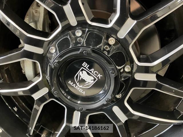 Toyota LAND CRUISER 2023-09 7724900-26