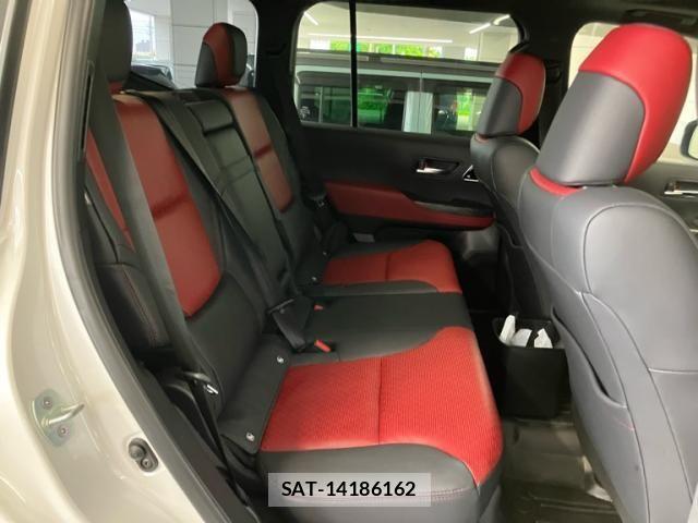 Toyota LAND CRUISER 2023-09 7724900-6