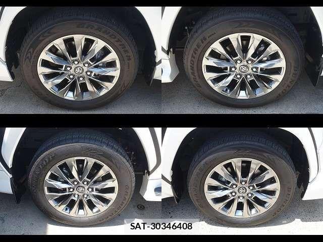 Toyota LAND CRUISER 2025-05 7724885-13