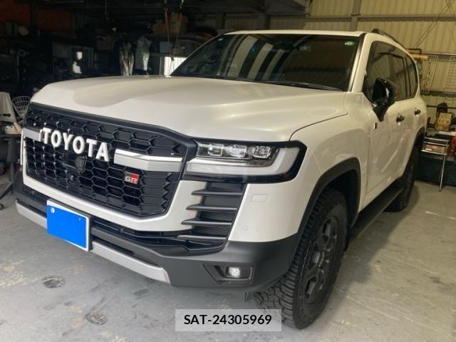 Toyota LAND CRUISER 2023-08 7724898-0