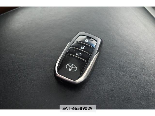 Toyota LAND CRUISER 2020-10 7786283-24