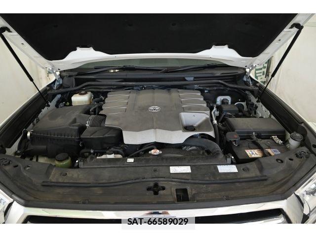 Toyota LAND CRUISER 2020-10 7786283-27