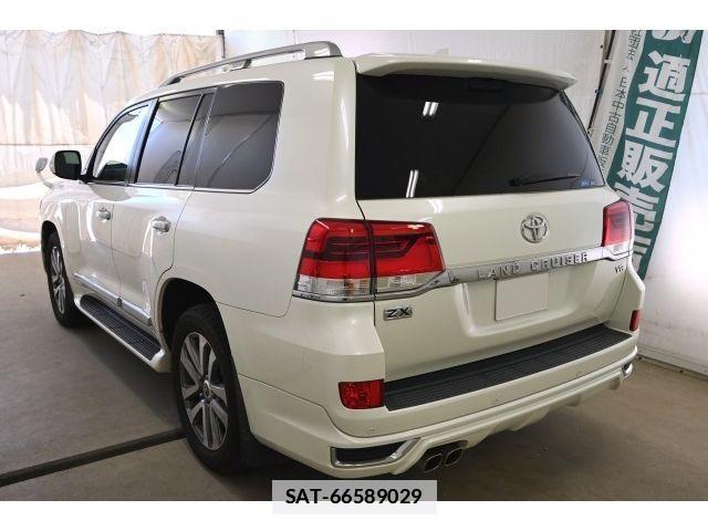 Toyota LAND CRUISER 2020-10 7786283-2