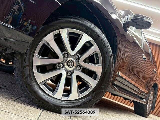 Toyota LAND CRUISER 2016-10 7786282-10